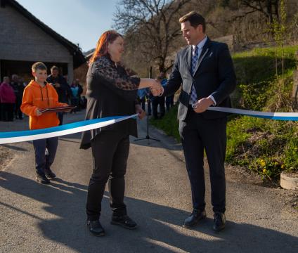 Odprtje novoasfaltiranega dela ceste Špitalič – Okrog (15)